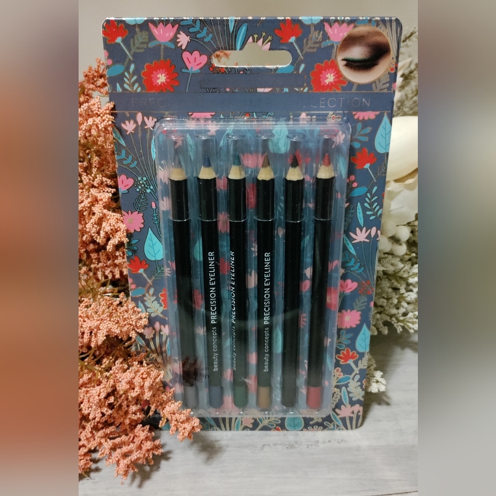 ***SOLD*** NIB - Beauty Concepts - Precision Eyeliner Collection - 6 Liners - Picture 1 of 2